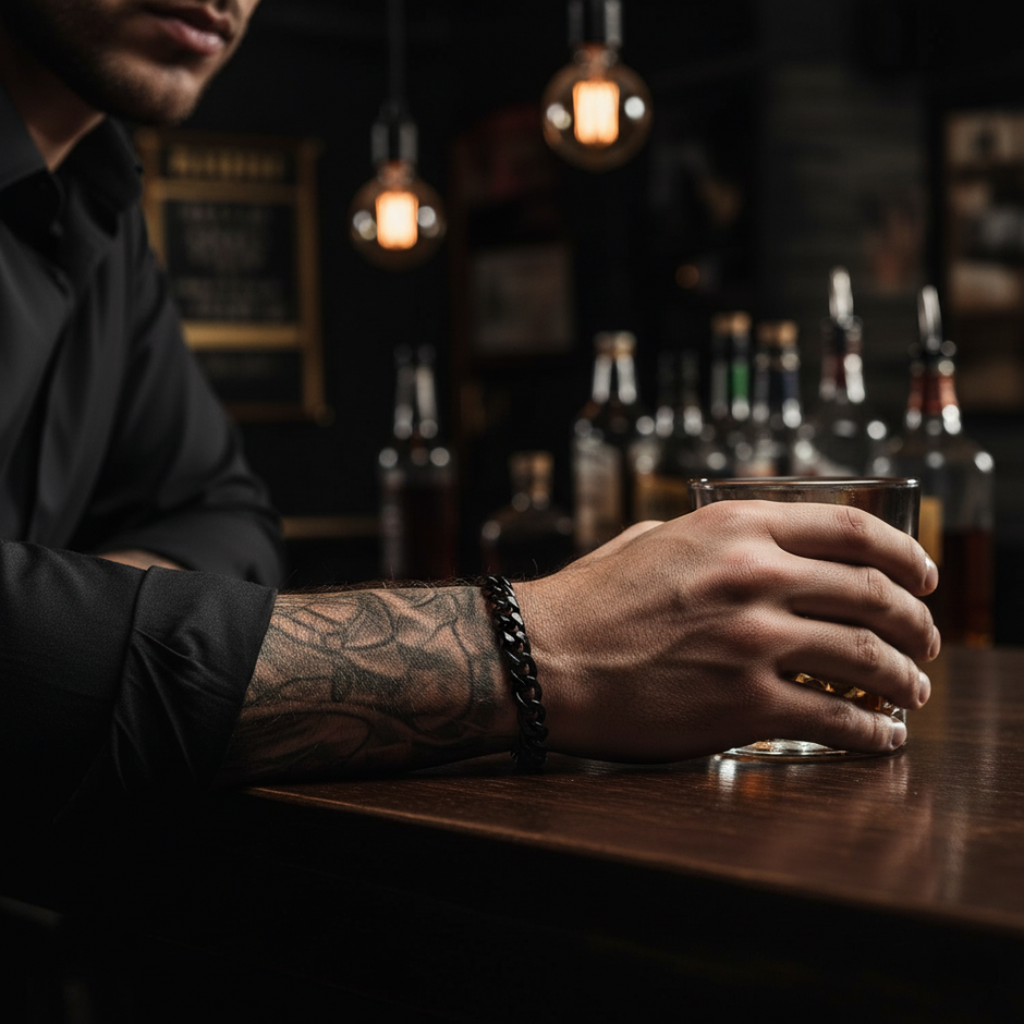 Person with Black_chain_bracelet