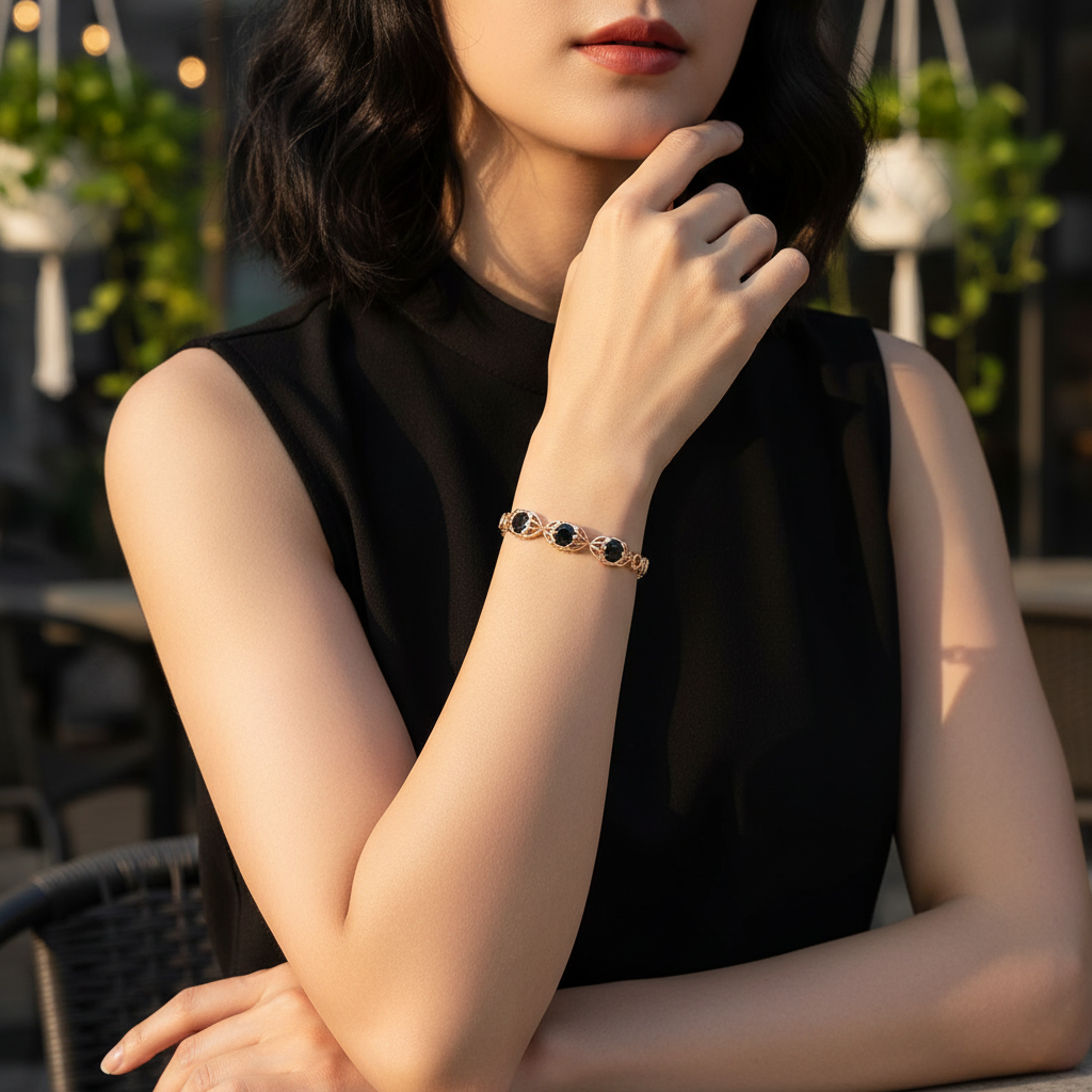 Noir Élégance Bracelet