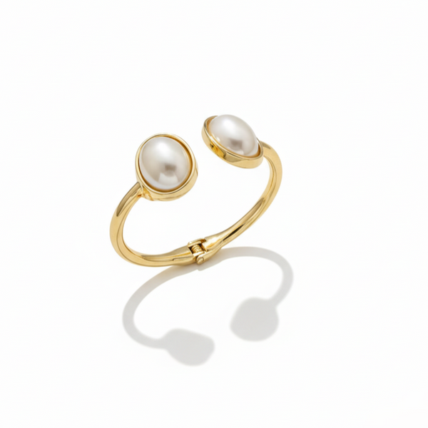 Pearl Embrace Cuff
