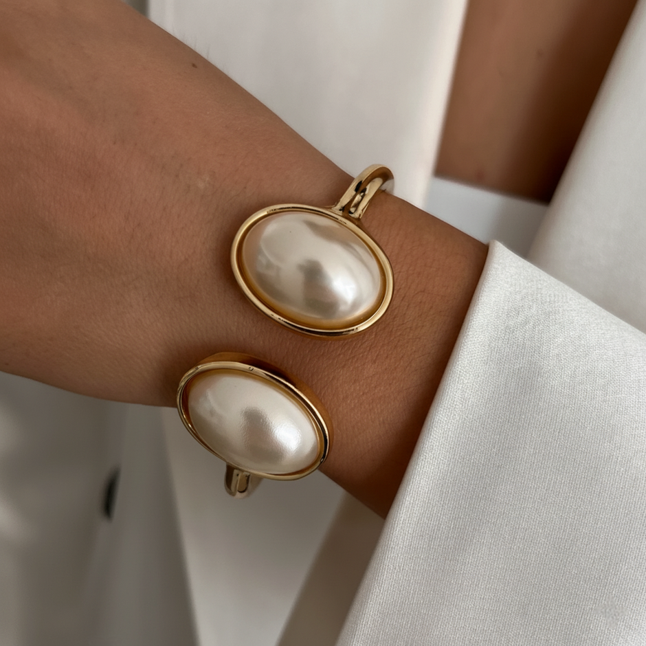 Pearl Embrace Cuff