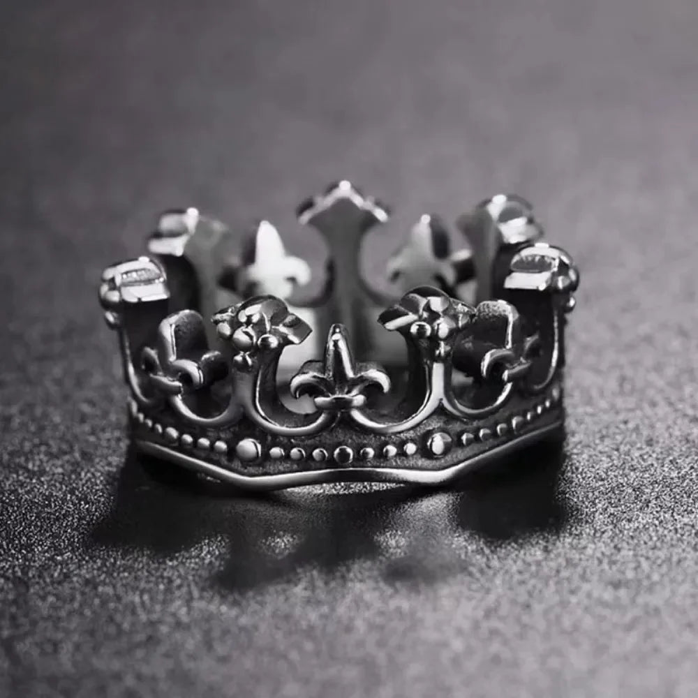 Throne Ring 👑