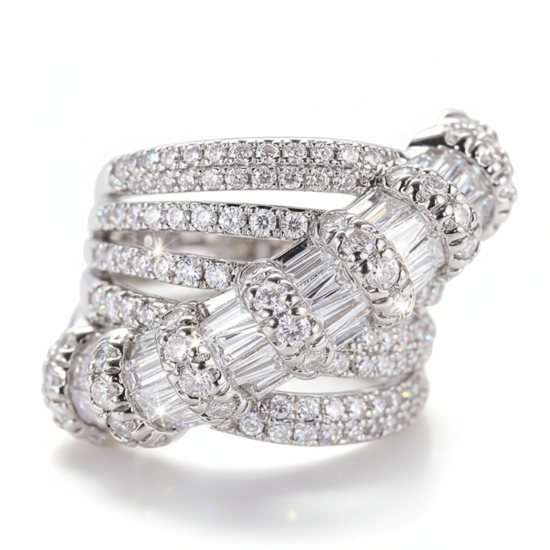 Huitan Luxe Zircon Ring