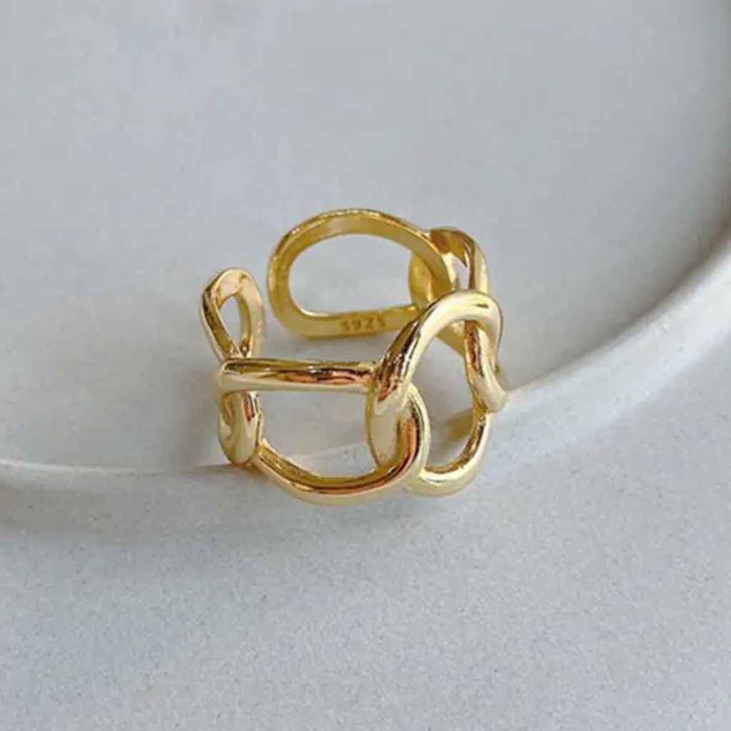 The Link Ring - S925 Silver Lock Chain Ring | Gold Finish