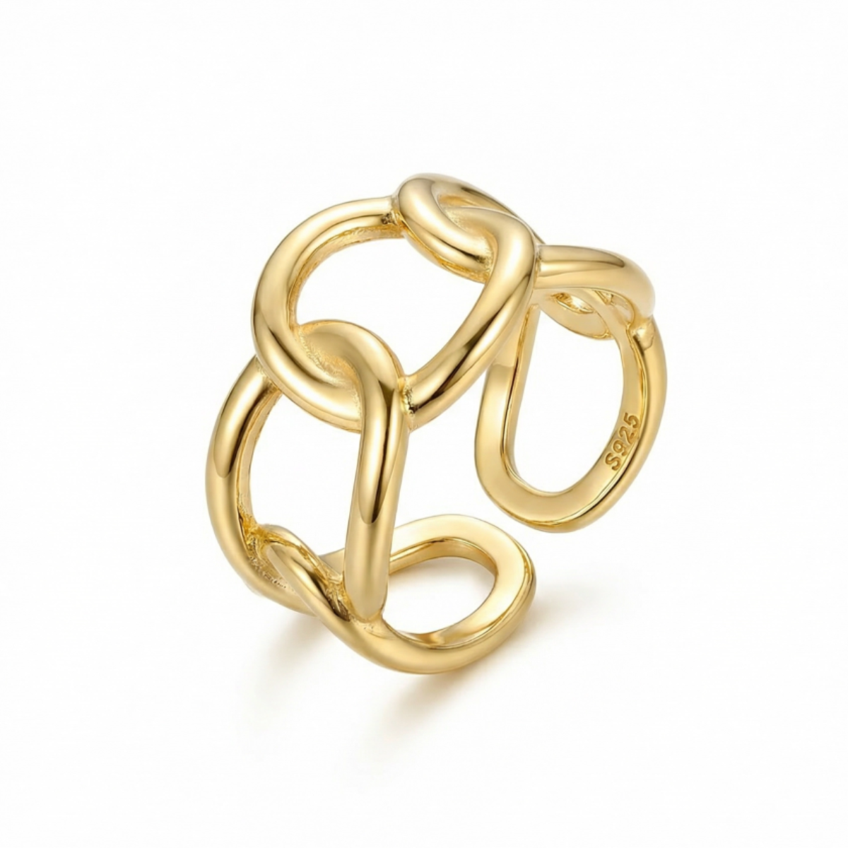 The Link Ring S925 Silver. Gold Finish. Eternal Connection.